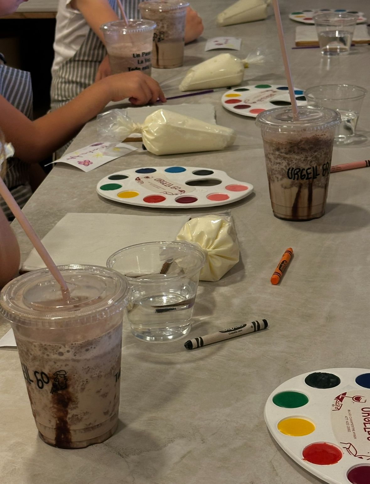 TALLER REPOSTERIA KIDS!! 24 JUNIO HORARIO 4:00 A 6:00PM